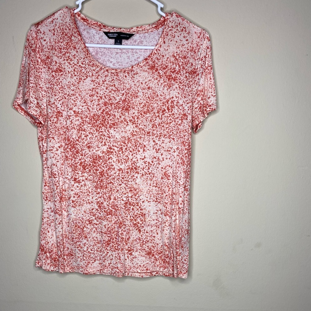 Simply Vera wang modern tee size S, multicolored